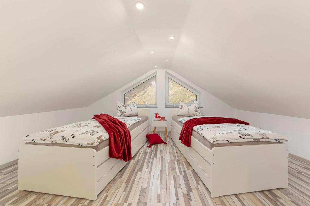 Holiday House Vikend Polzela المظهر الخارجي الصورة